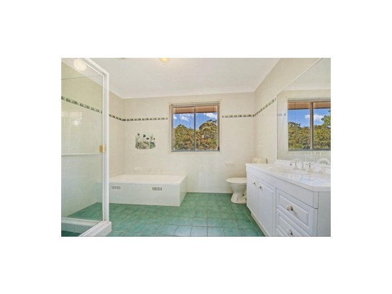 7 Hillgrove Close, Ourimbah NSW 2258