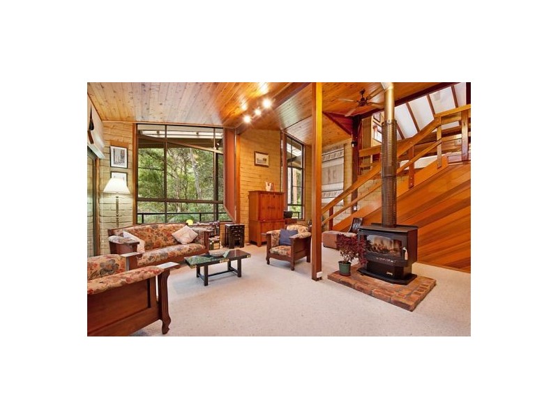 9 Riatta Street, Erina NSW 2250