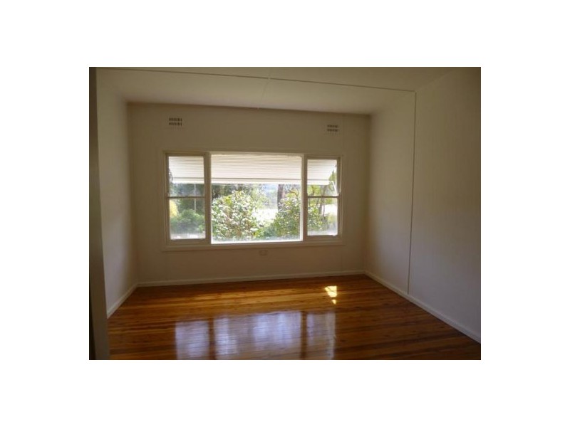 22 Barree Ave, Narara NSW 2250
