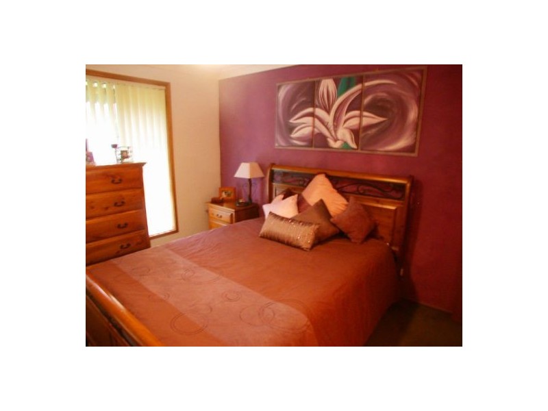 52 School Street, Kincumber NSW 2251