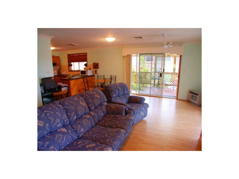 52 School Street, Kincumber NSW 2251