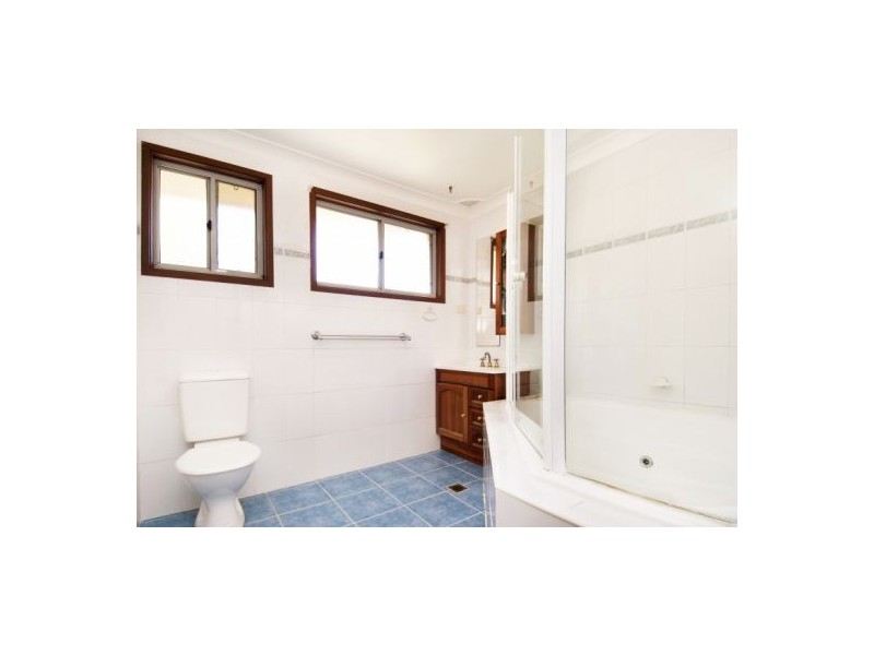 11/5 Ferguson Close, West Gosford NSW 2250