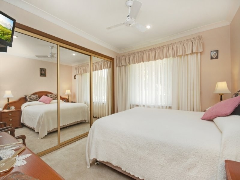 21 Lock Avenue, Springfield NSW 2250