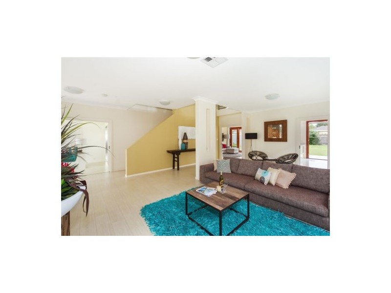 2 Cosmos Place, Hamlyn Terrace NSW 2259