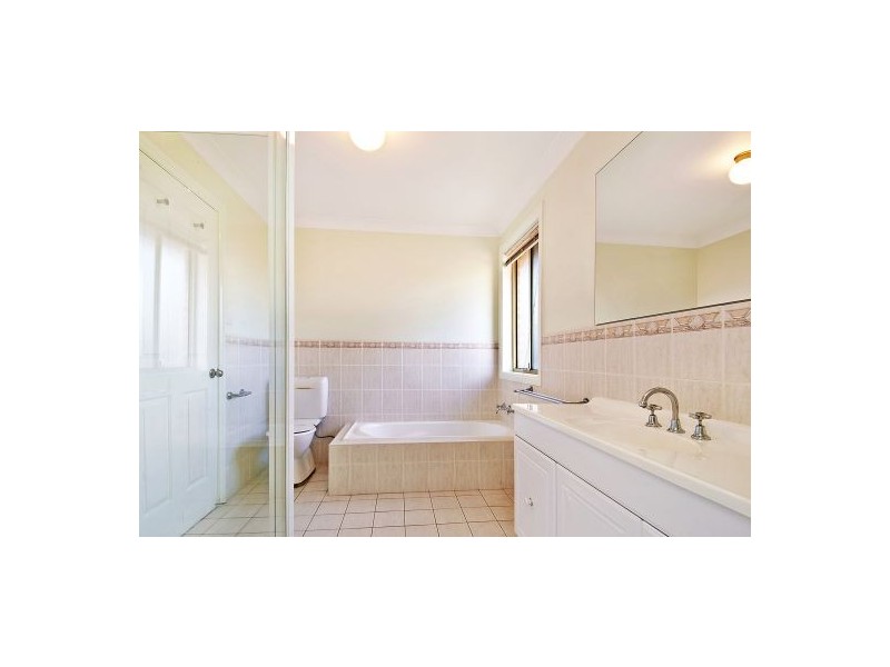 2/41 Webb Street, East Gosford NSW 2250