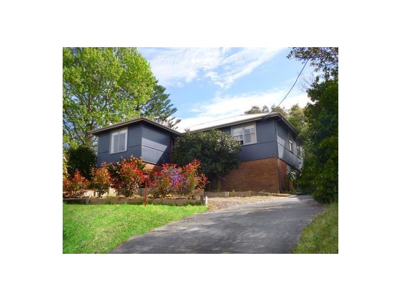 32 Carey Cres, Springfield NSW 2250