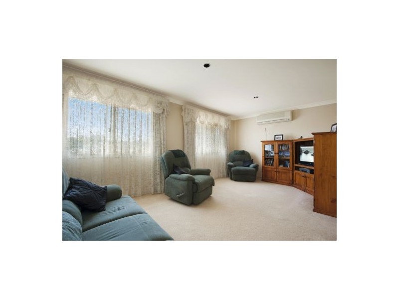 60 Golden Grove Circuit, Terrigal NSW 2260