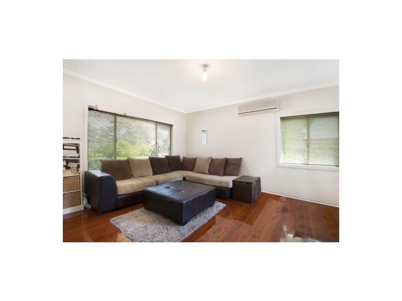 15 Webb Street, East Gosford NSW 2250