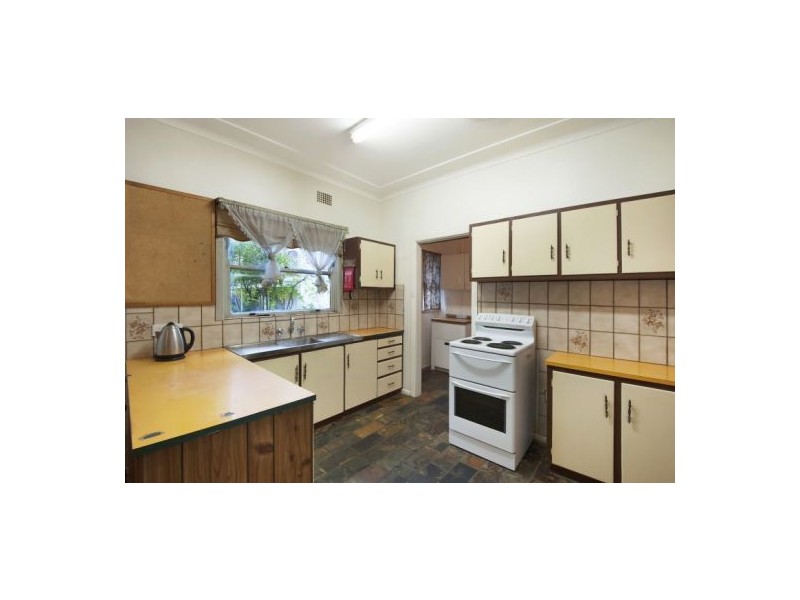 9 Cristina Avenue, Niagara Park NSW 2250