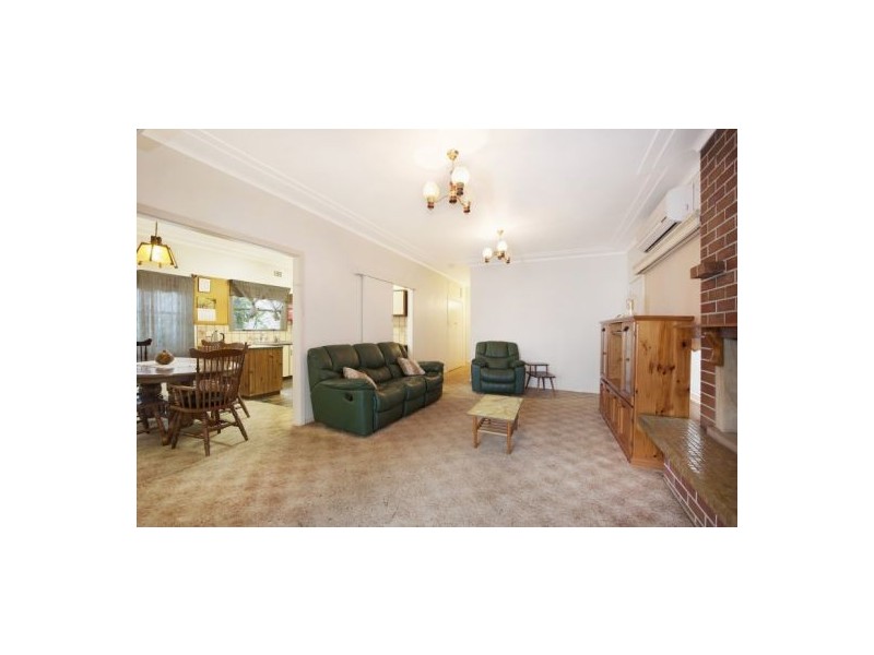 9 Cristina Avenue, Niagara Park NSW 2250