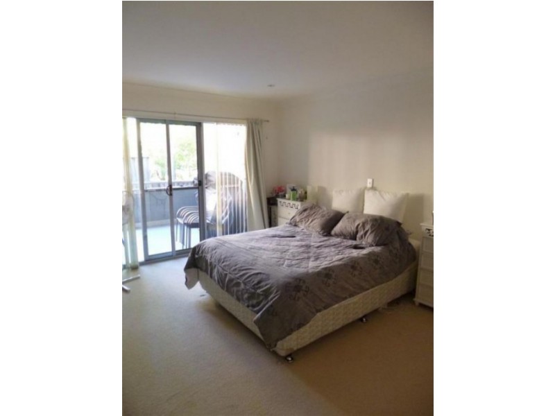 14/13-15 Moore Street, West Gosford NSW 2250