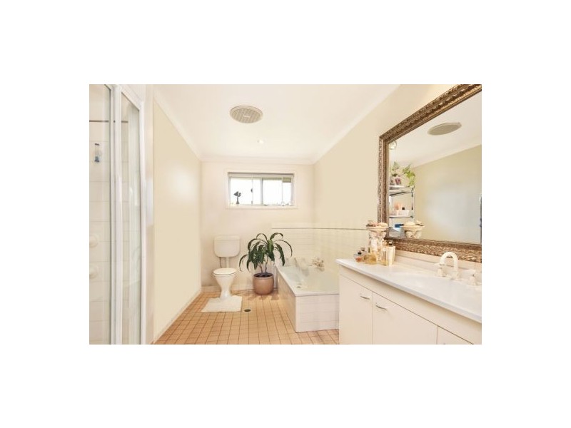 11/3 Teal Close, Green Point NSW 2251