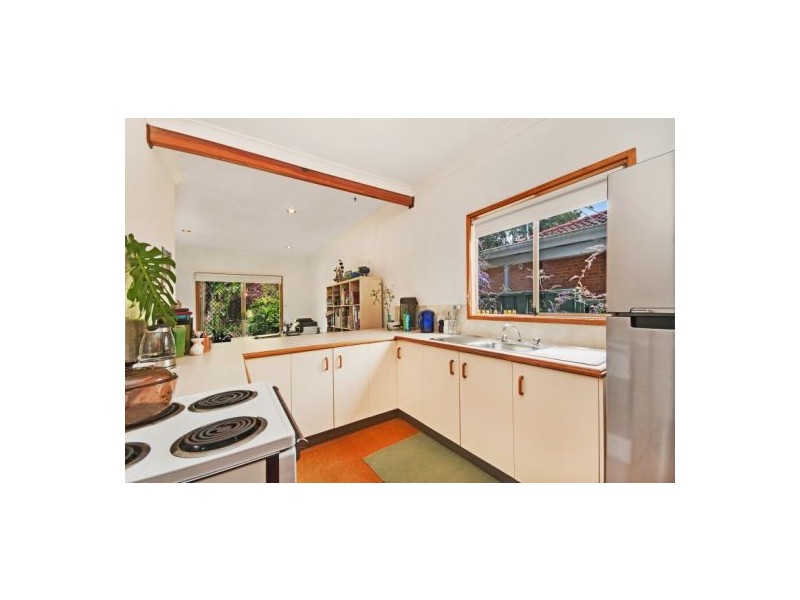 125 Maidens Brush Road, Wyoming NSW 2250