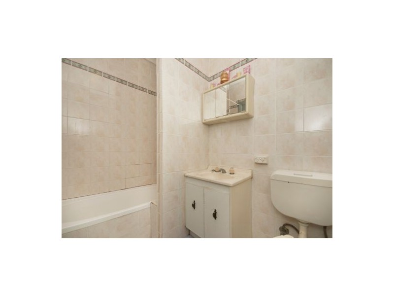 46 Wells Street, East Gosford NSW 2250