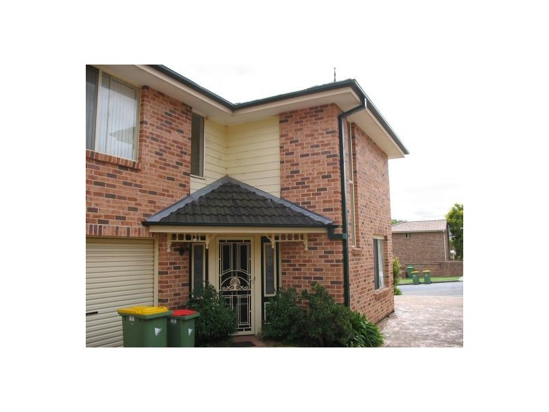 1/12 Victoria Street, East Gosford NSW 2250