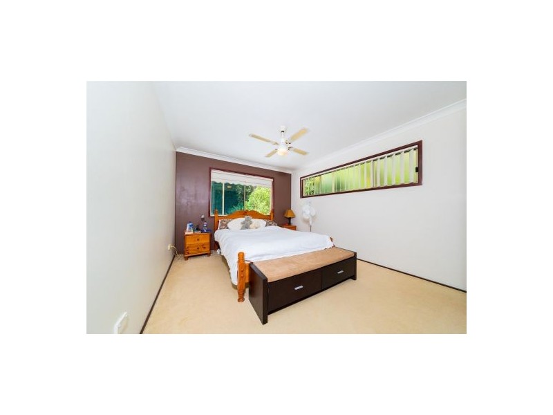 17 Calantha Drive, Wyoming NSW 2250