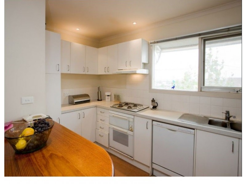 2/4 Abbotsford Street, West Melbourne VIC 3003