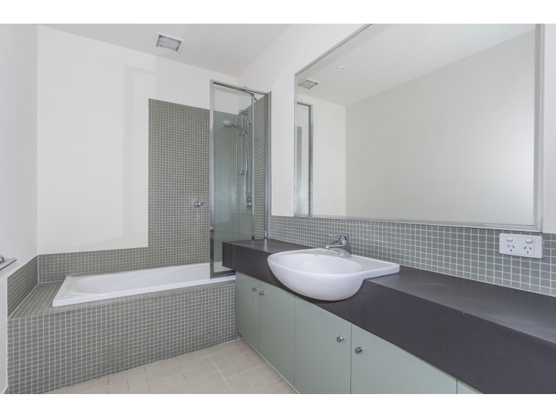 3/8 Jolimont Terrace, East Melbourne VIC 3002