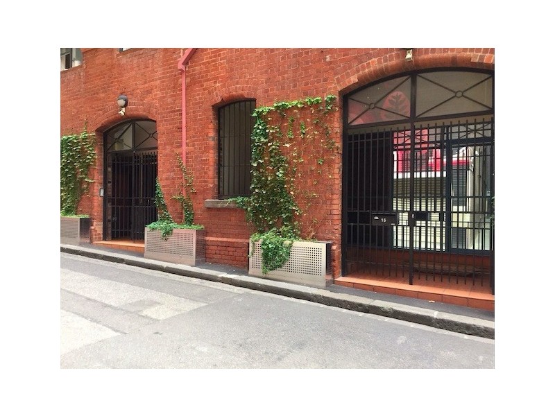 15 Coromandel Place, Melbourne VIC 3000