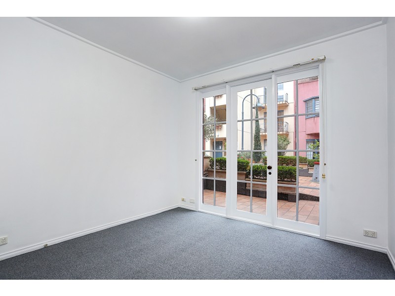19/151-153 Fitzroy Street, St Kilda VIC 3182