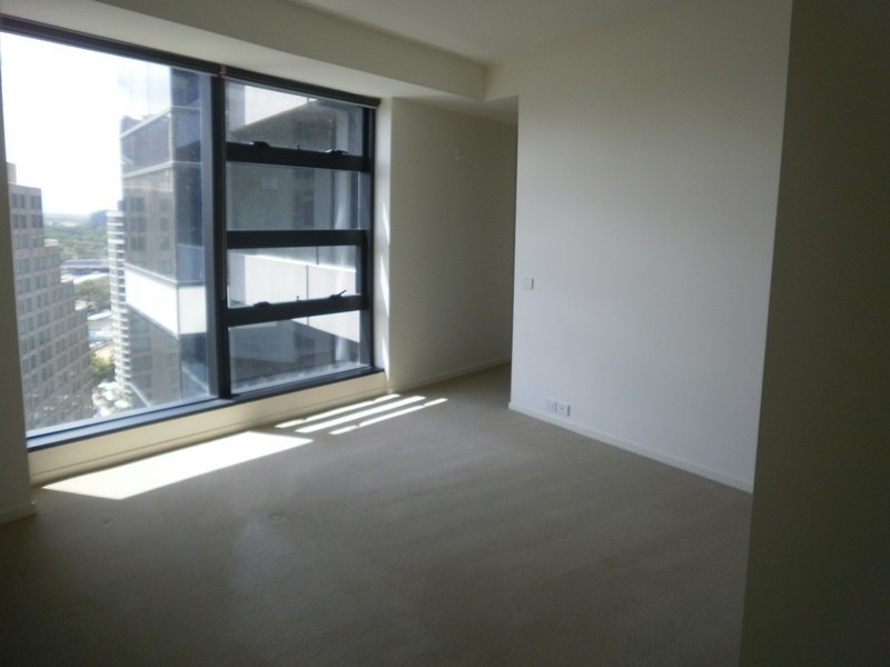 2307/7 Riverside Quay, Southbank VIC 3006