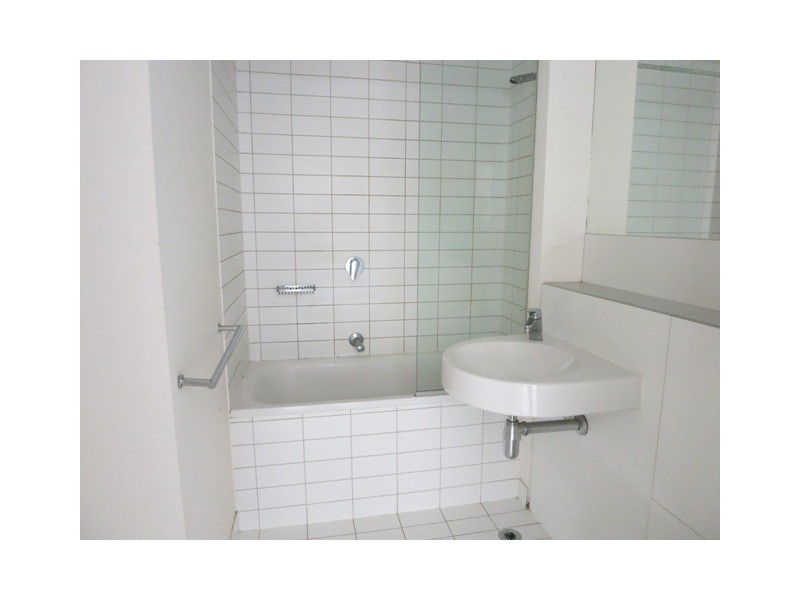 1002/620 Collins Street, Melbourne VIC 3000