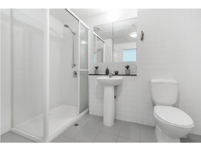 1411/250 Elizabeth Street, Melbourne VIC 3000