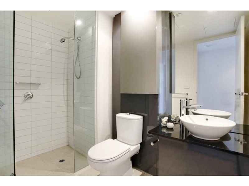 3301/7 Riverside Quay, Southbank VIC 3006