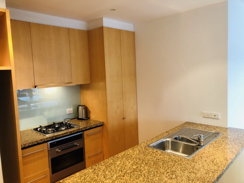 713/80 Clarendon Street, Southbank VIC 3006