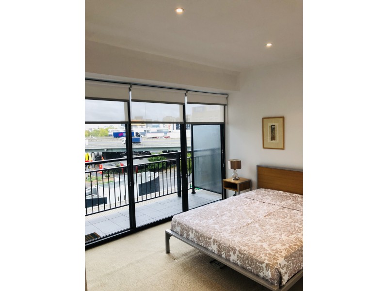 713/80 Clarendon Street, Southbank VIC 3006