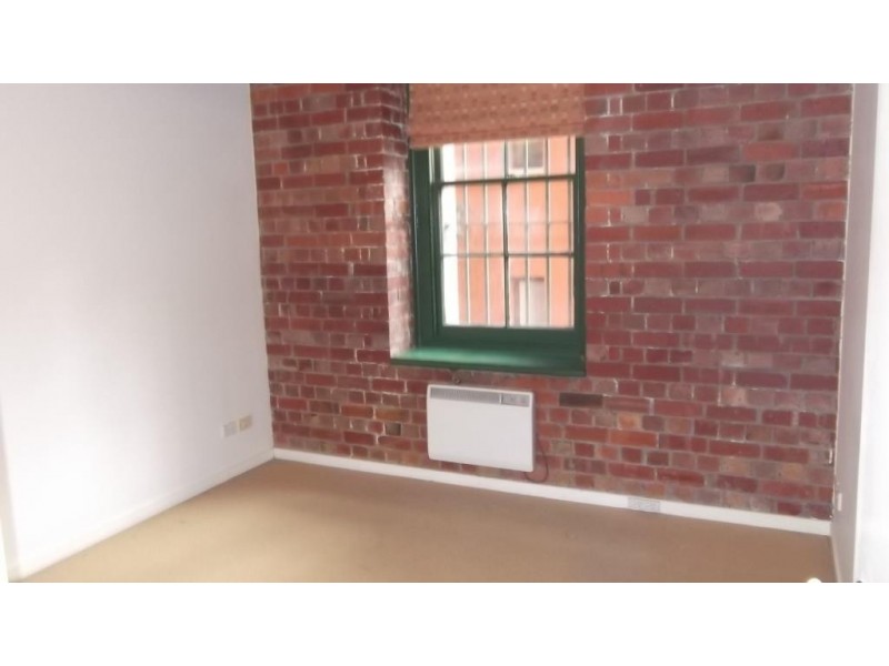 28/1 Riverside Quay, Southbank VIC 3006