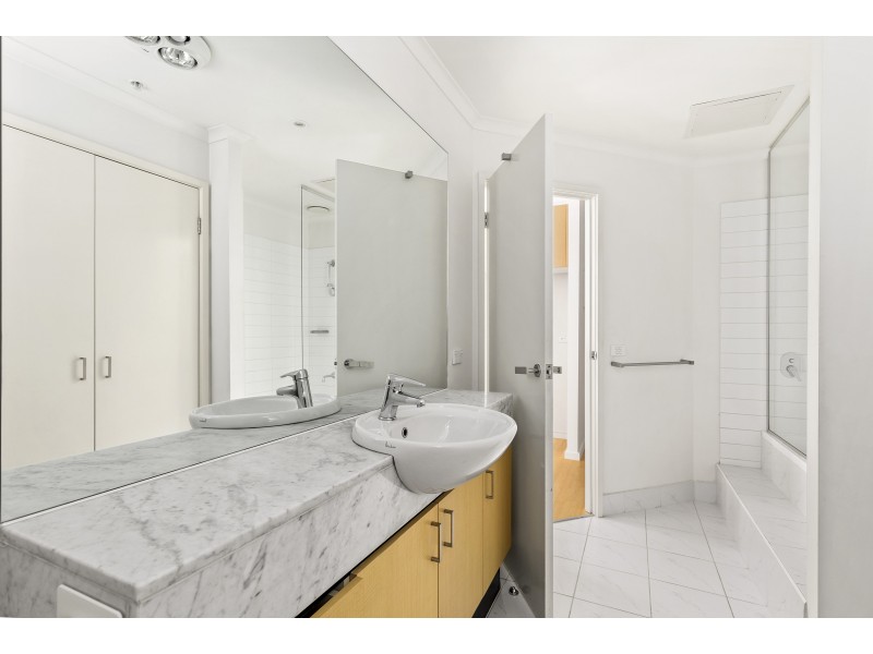 18/44 Chetwynd Street, West Melbourne VIC 3003