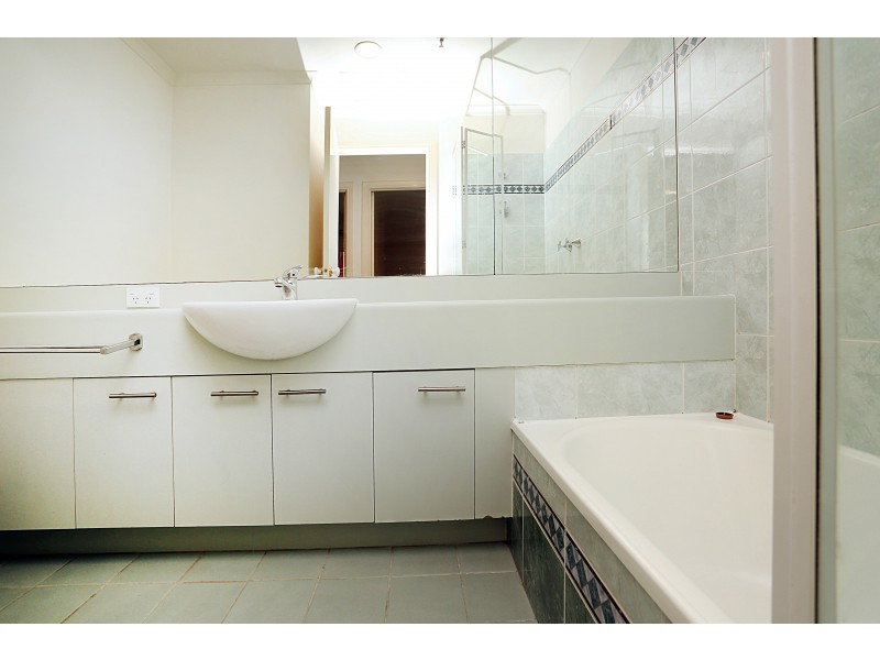 605/83 Queensbridge Street, Southbank VIC 3006