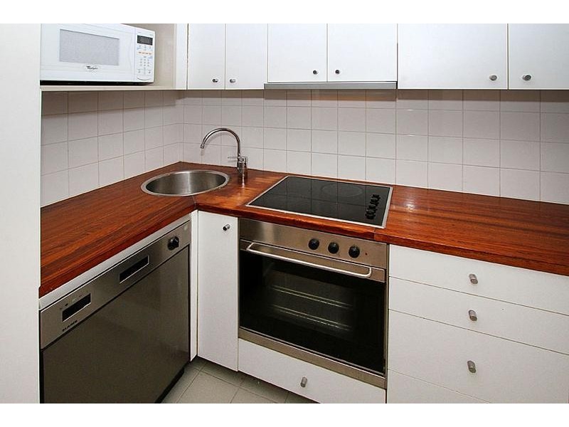 20A/8 Louise Street, Melbourne VIC 3004