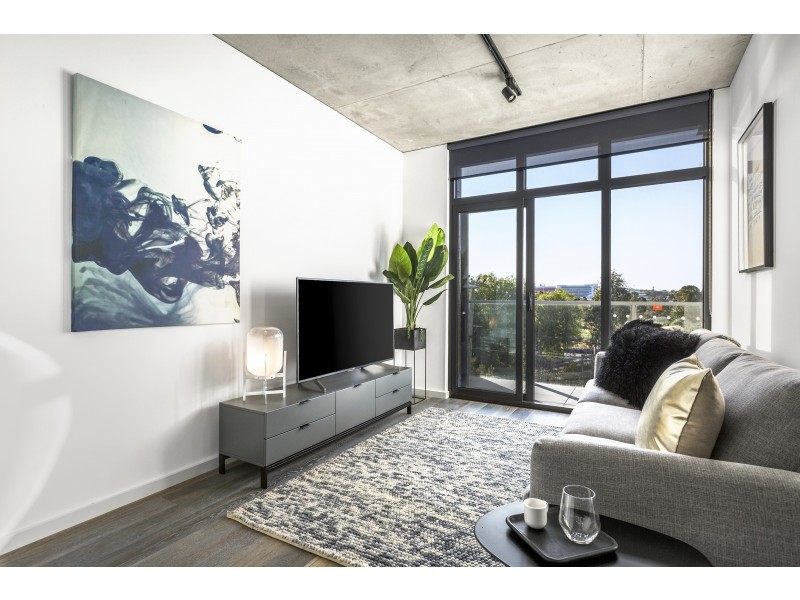 334/89 Hobsons Road, Kensington VIC 3031