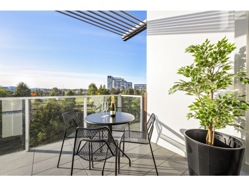 334/89 Hobsons Road, Kensington VIC 3031