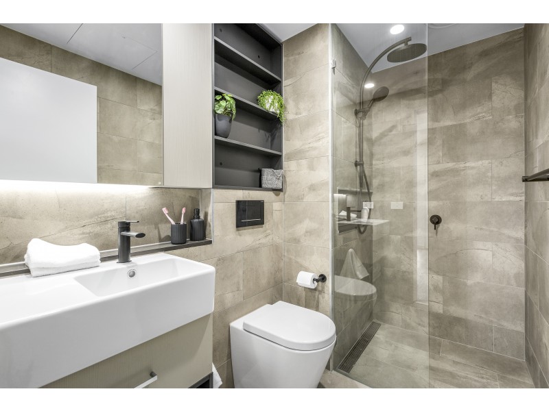 334/89 Hobsons Road, Kensington VIC 3031