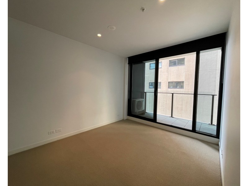 1213/50 Albert Road, South Melbourne VIC 3205