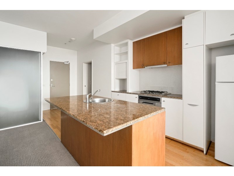 1101/166 Wellington Parade, East Melbourne VIC 3002