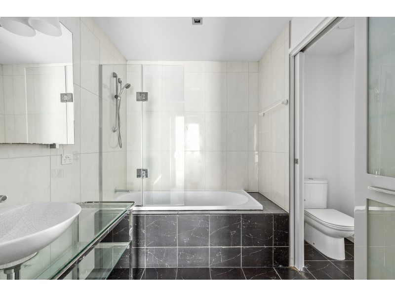 207/68 LaTrobe Street, Melbourne VIC 3000