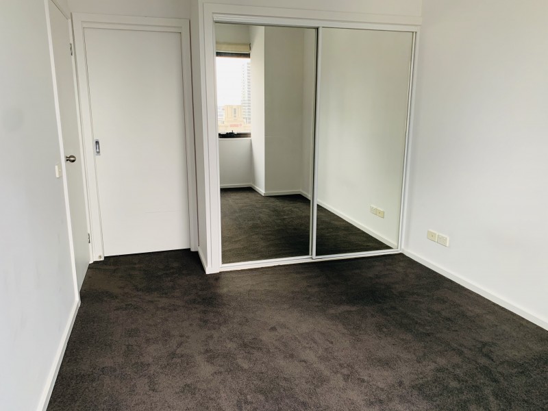 1415/250 Elizabeth Street, Melbourne VIC 3000