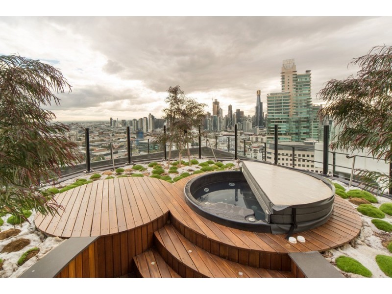 2207/50 Albert Road, South Melbourne VIC 3205