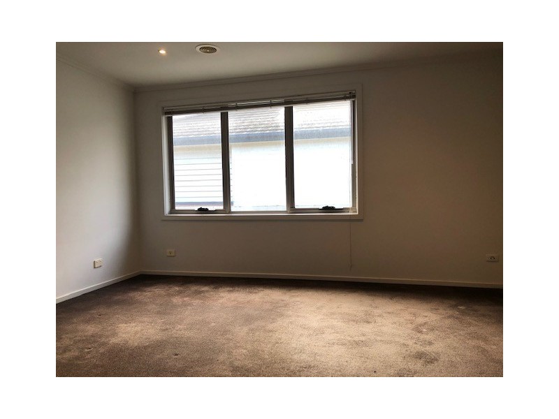 4 Sauvage Street, Parkville VIC 3052