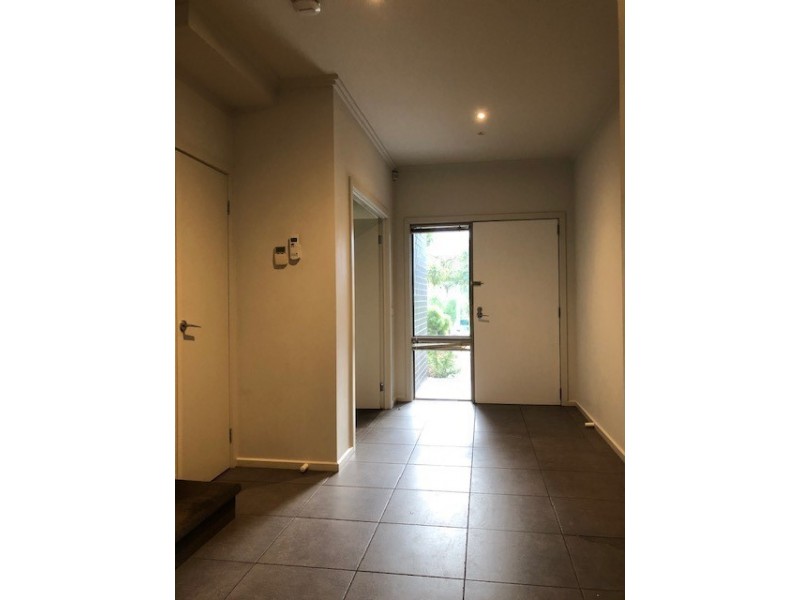 4 Sauvage Street, Parkville VIC 3052