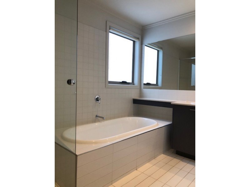 4 Sauvage Street, Parkville VIC 3052