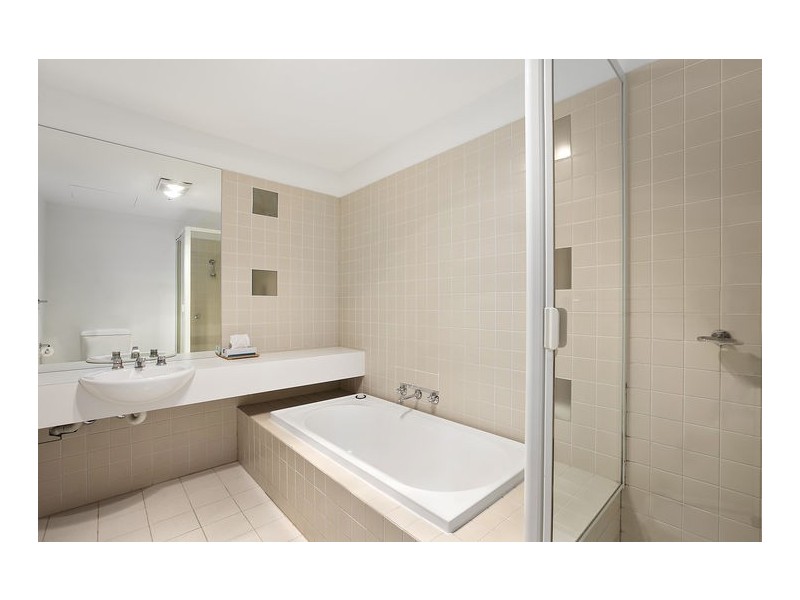 11/392 Little Collins Street, Melbourne VIC 3000