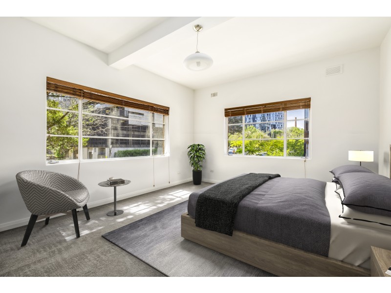 2/58 Queens Road, Melbourne VIC 3004