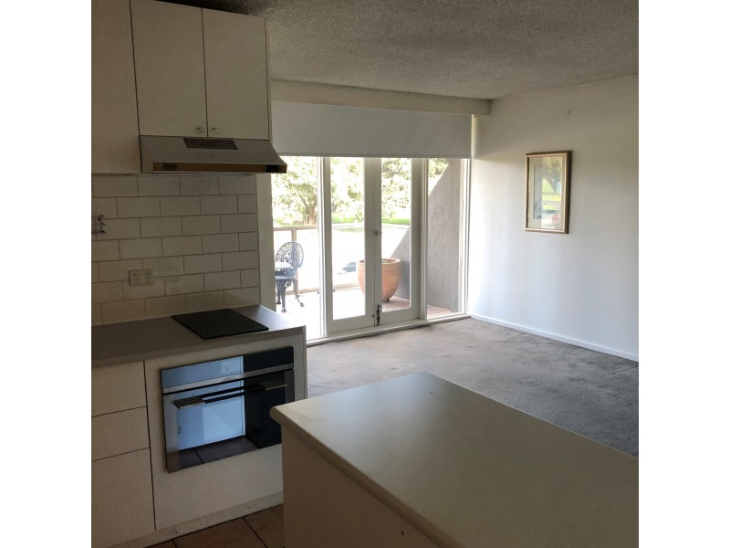 6/340 Beaconsfield Parade, St Kilda VIC 3182