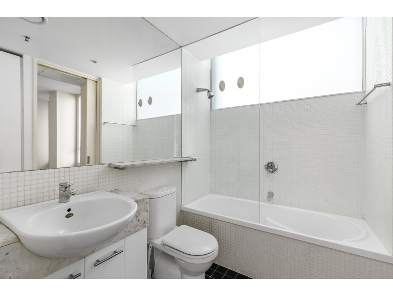 304/225 Elizabeth Street, Melbourne VIC 3000