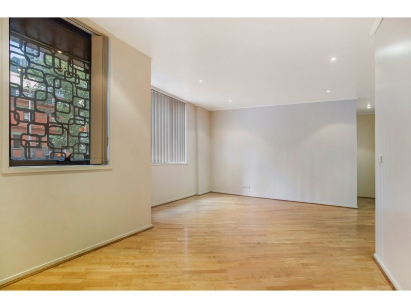 2/88 Franklin Street, Melbourne VIC 3000